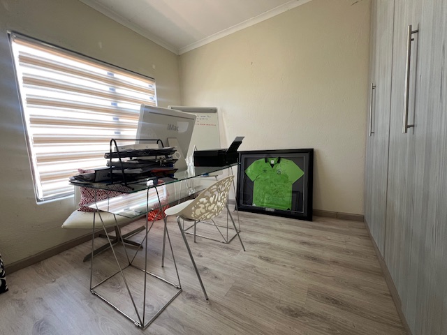 3 Bedroom Property for Sale in Tlhabane West North West